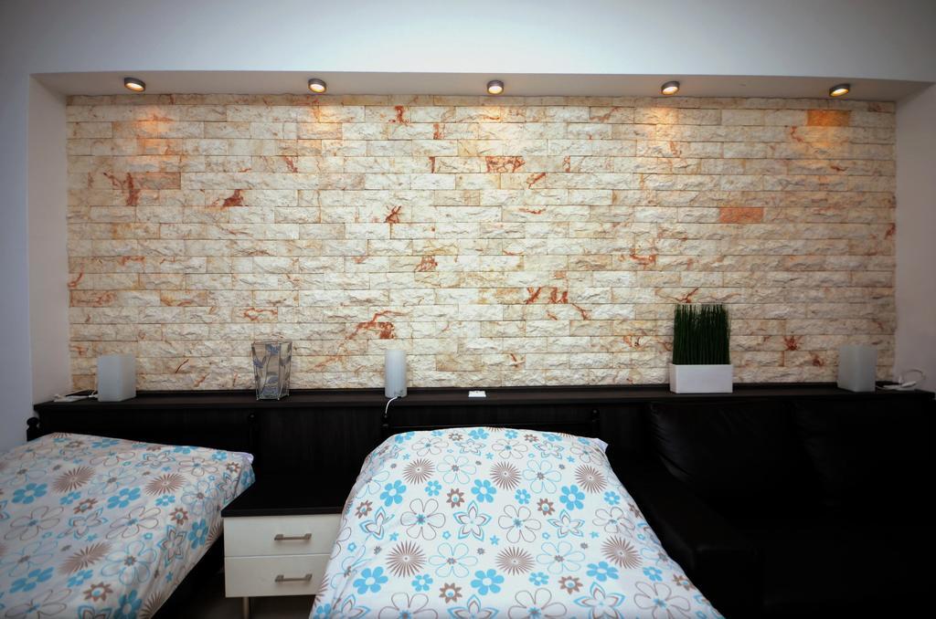 Aries Apartments บิโตลา ห้อง รูปภาพ