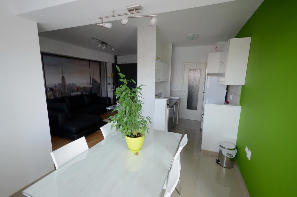 Aries Apartments บิโตลา ห้อง รูปภาพ