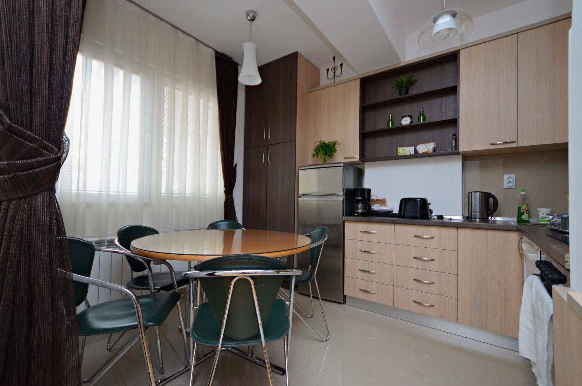 Aries Apartments บิโตลา ภายนอก รูปภาพ