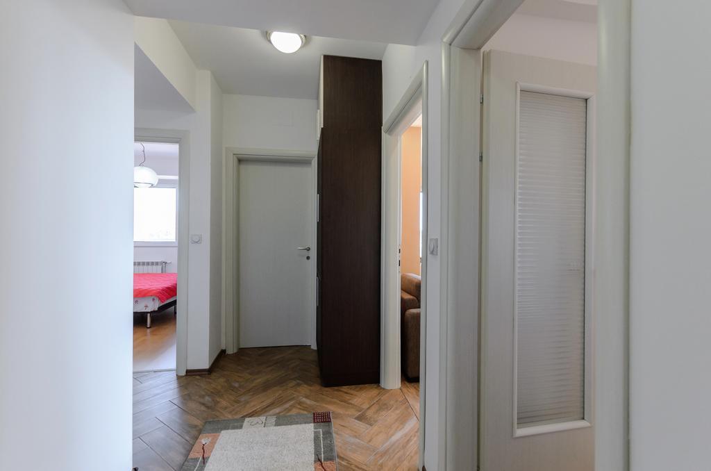 Aries Apartments บิโตลา ภายนอก รูปภาพ